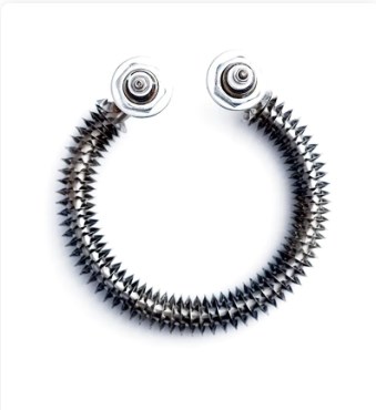 Tá Ról Lárnach Ag Feadáin Témh Aeir Finned I Dtémh Tionsclacsoch Agus Cónaithe